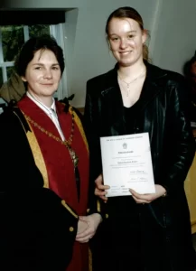 helen celebrates 30 years at chapel house vets in chesterfield